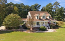 1052 N Creek Drive, Belhaven, NC 27810