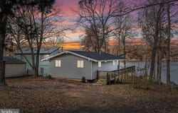 1262 S LAKESHORE Drive, LOUISA, VA 23093