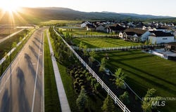 13900 N Malheur Pl, Boise, ID 83714