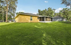 395 ALCAZAR AVENUE, DE LEON SPRINGS, FL 32130