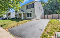 103 Brewster Circle, Old Bridge, NJ 08857