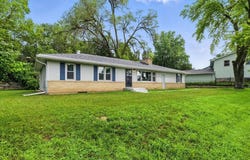 240 PICKARDY Lane, COUNCIL BLUFFS, IA 51503