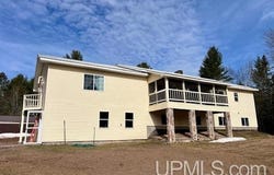 50672 Paradise, Lake Linden, MI 49945