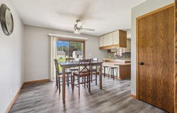 828 E Butler St Street, Manchester, IA 52057