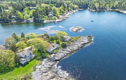 65 Shell Road, Phippsburg, ME 04562