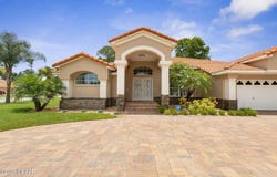 76 Woodlawn Drive, Palm Coast, FL 32137