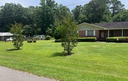 18 Overlook Drive, Eufaula, AL 36027