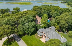 14 Eagle Landing, Mount Sinai, NY 11766