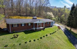127 Highway 190, Pineville, KY 40977