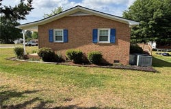 61 Sedgefield Drive, Lumberton, NC 28360