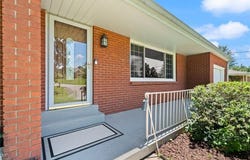 3726 Flemar Drive, Floyds Knobs, IN 47119