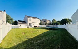 7 ROBINS NEST LANE, NEW CASTLE, DE 19720