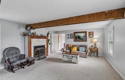 317 6th Street E, Carver, MN 55315