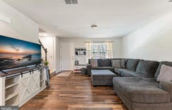 309 KENYON AVENUE, MILLVILLE, NJ 08332