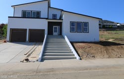 1106 Heritage Hills Ln, Selah, WA 98942