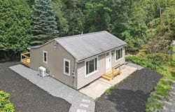 1126 PACKERTON DAM DRIVE, LEHIGHTON, PA 18235