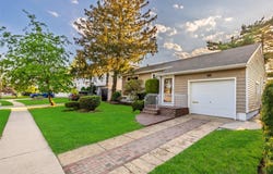 101 Forest Road, Valley Stream, NY 11581