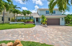 503 JOHNS PASS Avenue, MADEIRA BEACH, FL 33708