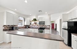 8814 Southern Charm Circle, Brooksville, FL 34613