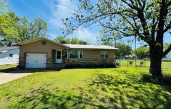 503 NW 2nd Street, Checotah, OK 74426
