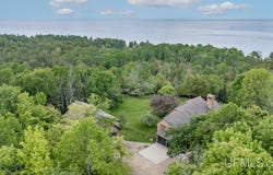 6223 CR 513 T, Rapid River, MI 49878