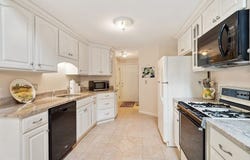 3 Chandler Dr, Atkinson, NH 03811
