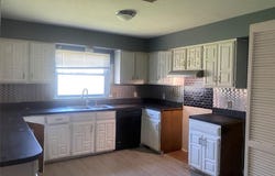 1213 Southridge Drive, Lancaster, TX 75146