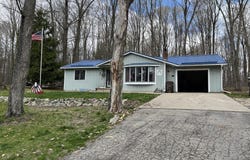 4400 Almy Road, Six Lakes, MI 48886