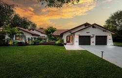 17451 SW 46th St, Southwest Ranches, FL 33331