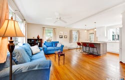 17 Willard Street, Old Saybrook, CT 06475