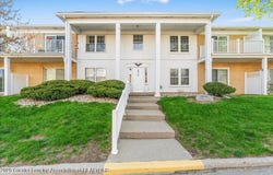 3333 Moores River Drive, Lansing, MI 48911