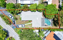 1680 NE 34th Lane, Oakland Park, FL 33334