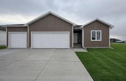 2574 56th Ave, Columbus, NE 68601