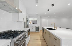 13355 Debby St, Valley Glen, CA 91401