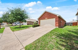 4505 Martingale View Lane, Fort Worth, TX 76244