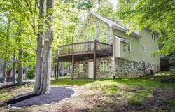 79 Muskegon Circle, Hazle Township, PA 18202