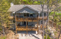 21425 Black Oak Drive, Garfield, AR 72732