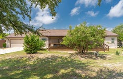 195 Appaloosa, Kerrville, TX 78028