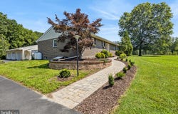 677 OLD PORTER ROAD, BEAR, DE 19701