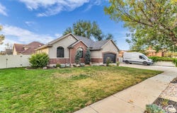 2088 S 800 W, Woods Cross, UT 84087