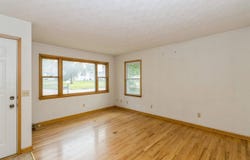109 E Pioneer Rd., LoneTree, IA 52755