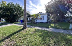 1319 FLORIDA AVENUE, ST CLOUD, FL 34769