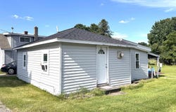 144 Case, Kingsford, MI 49802
