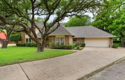 121 Nicklaus Nook, Lancaster, TX 75146