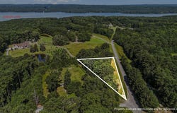 125 E Stone Road, Apex, NC 27523