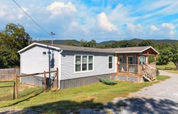 267 English Mountain Rd, Newport, TN 37821