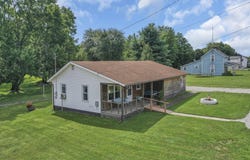 216 1st Street, Pleasantville, OH 43148