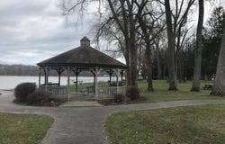 9 Cedar Road, Selkirk, NY 12158