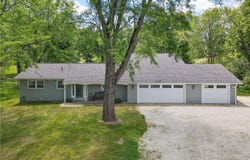 918 Lindley Road, Cuyahoga Falls, OH 44223