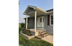 19272 Danville Road, New London, IA 52645